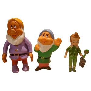 Vintage Sneezy And Grumpy The Dwarfs And A 2008 Wizard Of Oz Lollipop Munchkin!